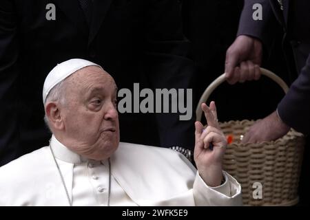 Vatikanstadt, Vatikan 31 januar 2024. Papst Franziskus während seiner wöchentlichen Generalaudienz im Saal Paul VI. Im Vatikan. Maria Grazia Picciarella/Alamy Live News Stockfoto