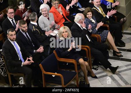 Lund, Schweden. Januar 31, 2024. LUND, SCHWEDEN 20240131nach links nimmt Frankreichs First Lady Brigitte Macron, König Carl Gustaf, Königin Silvia und Erik Renström, Vizekanzler der Universität Lund, als französischer Präsident Emmanuel Macron am Mittwoch an einer Diskussion am Studentenabend der Universität Lund Teil. Der französische Präsident Macron und seine Frau sind zu einem zweitägigen Staatsbesuch in Schweden. 31. Januar 2024. Foto: Johan Nilsson/TT/Code 50090 Credit: TT News Agency/Alamy Live News Stockfoto