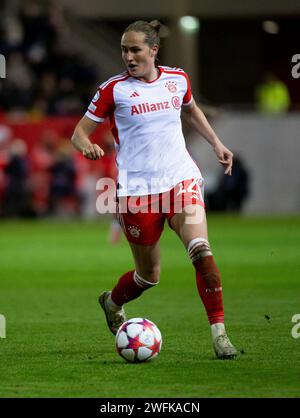 München, Deutschland. 30. Januar 2024. Sydney Lohmann (FC Bayern München Frauen, #12). FC Bayern München Frauen gegen Paris Saint-Germain, Fussball Champions League Frauen, Gruppenphase, 6. Spieltag, Saison 2023/2024, 30.01.2024. Foto: Eibner-Pressefoto/Heike feiner Credit: dpa/Alamy Live News Stockfoto