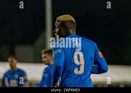 Adama Sidibeh spielte als Stürmer für Warrington Rylands gegen FC United of Manchester, Warrington, England, 26. September 2023 Stockfoto