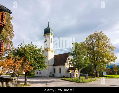 Murnau am Staffelsee: Kirche St. Leonhard in Froschhausen in Oberbayern, Pfaffenwinkel, Oberbayern, Bayern, Bayern, Deutschland Stockfoto