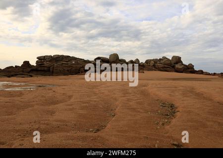 Renote Island ist eine Insel, die zur französischen Gemeinde Trégastel im Departement Côtes-d'Armor in der Bretagne gehört. Stockfoto