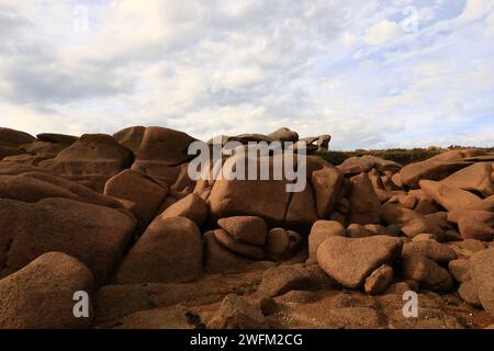 Renote Island ist eine Insel, die zur französischen Gemeinde Trégastel im Departement Côtes-d'Armor in der Bretagne gehört. Stockfoto