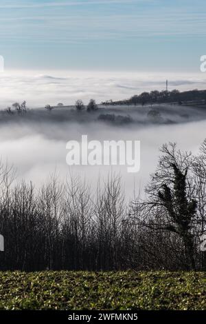 La Rochette - Vue hivernale de la vallée de la Vézère Stockfoto