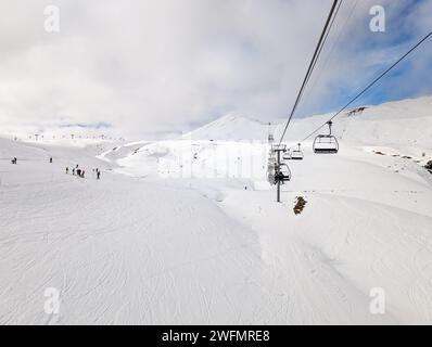 Winterberge und Skifahren in Les Contamines Montjoie, französische alpen. Stockfoto