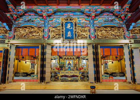 Kyoto, Japan - 6. April 2023: Koshoji-Tempel neben dem Nishi-Honganji-Tempel, zwei Tempel sind verwandt und sind beide Tempel der Jodo-Shinshu-Schule Stockfoto