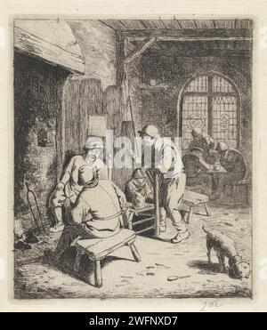 Herberger Innenraum mit rauchenden und trinkenden Bauern, Johannes Christiaan Janson, nach Adriaen van Ostade, 1778 - 1823 drucken Herberger Innenraum mit rauchenden Bauern in der Nähe eines Kamins. Einer von ihnen sitzt auf einem Stuhl, auf dem Rücken gesehen. Rechts im Vordergrund ein Hund, der aus einem Topf isst. Drei trinkende Bauern im Hintergrund, sitzen an einem Tisch. Mehr bearbeitet als der vorherige Status. Papierätzerei inn, Kaffeehaus, Gasthaus, etc. Tabak (+ Einnahme von (bestimmten) Nahrungsmitteln: Essen, Trinken, Rauchen, Kauen usw.) Stockfoto