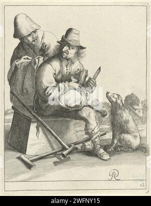 Zwei Bettler und ein Hund, Pieter Jansz Quast, 1634 - 1638 drucken Ein Bettler mit einem Holzbein sitzt auf einem Block und schneidet Fleisch oder Brot mit einem Messer. Hinter ihm befindet sich ein weiterer Tramper und vor ihm ist ein Hund, der die Nase in Richtung des Futters hält. Der Druck ist Teil einer Serie von 26 Drucken mit Bettlern und Bauern. Der Haager Bettler für die Papierätzung/Gravur. Hund. Werkzeuge, Hilfsmittel, Arbeitsgeräte  Handwerk und Industrie: Messer. Holzbein. Krücken Stockfoto