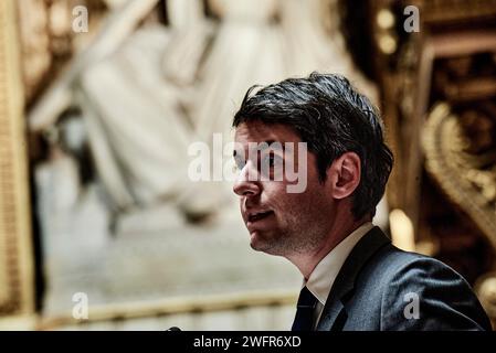 Paris, Frankreich. Januar 31, 2024. Antonin Burat/Le Pictorium - Rede von Premierminister Gabriel Attal vor der französischen Nationalversammlung - 31/01/2024 - Frankreich/Ile-de-France (Region)/Paris - Premierminister Gabriel Attal hält seine Rede zur allgemeinen Politik vor der französischen Nationalversammlung am 30. Januar 2024. Quelle: LE PICTORIUM/Alamy Live News Stockfoto