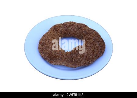Türkischer Bagel mit Sesam, isoliert auf weißem Hintergrund Stockfoto