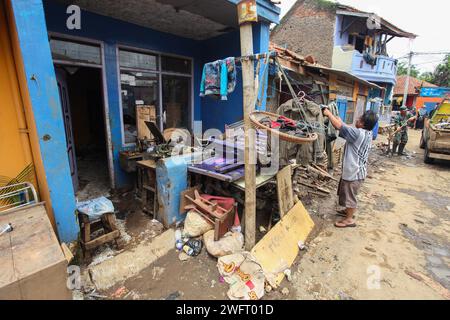 Nach der Sturzflut in Garut, West Java, Indonesien, am 22. September 2016, als der Fluss Cimanuk seine Ufer platzte. Stockfoto