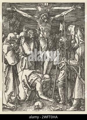 Kreuzigung, Albrecht Dürer, 1509 Christus auf dem Kreuz, die Maria auf der rechten Seite, ein paar Soldaten auf der linken Seite. Dieser Druck ist Teil der Presseserie „de kleine Passie“, die aus einem Titeldruck und 36 biblischen Szenen (hauptsächlich aus der leidenden Geschichte) besteht. Nürnberger Papier kreuzigte Christus mit besonderen Personen unter dem Kreuz Stockfoto