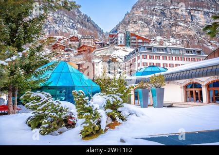 Idyllisches Dorf Zermatt View, luxuriöses Winterziel in der Schweiz Stockfoto