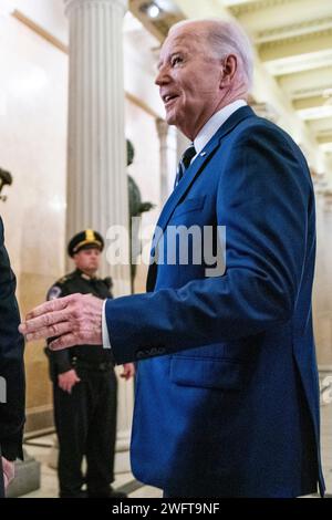 US-Präsident Joe Biden für das nationale Gebetsfrühstück in der Statuary Hall des US-Kapitols in Washington, DC, USA. Februar 2024. Jeder US-Präsident seit Dwight Eisenhower 1953 hat an dem jährlichen Frühstück teilgenommen. Quelle: SIPA USA/Alamy Live News Stockfoto