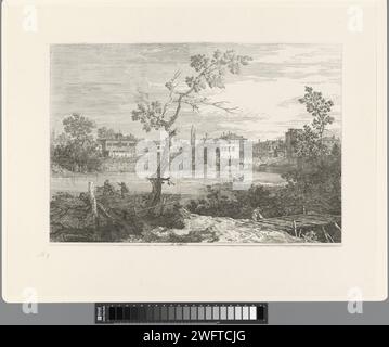 Blick auf Dorp on River, Canaletto, 1707 - 1768 Print Blick auf ein Dorf entlang eines Flusses (möglicherweise die Brenta). Häuser und ein Glockenturm auf der anderen Seite des Flusses. Im Vordergrund rechts ein Mann an einer Holzbrücke. Venedig Papierätzung Fluss. Landschaft mit Brücke, Viadukt oder Aquädukt Brenta Stockfoto
