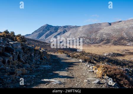 Nida-Plateau mit dem Berg Ida, dem höchsten Berg Kretas, Psiloritis-Gebirge Stockfoto