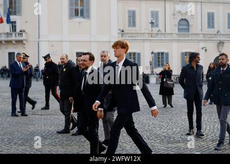 Roma, Italien. Februar 2024. Foto Cecilia Fabiano/LaPresse 01 Febbraio 2024 Roma, Italia - Cronaca - Sergio Mattarella riceve al Quirinale la nazionale italiana maschile di Tennis vincitrice della Coppa Davis Nella foto: Jannik Sinner 01. Februar 2024 Roma, Italien - Präsident der Republik Sergio Mattarella empfängt die italienische Tennisnationalmannschaft der Männer, die den Davis Cup 2023 gewonnen hat, auf dem Foto: Jannik Sinner Credit: LaPresse/Alamy Live News Stockfoto