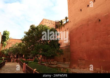 Die Saadiangräber sind eine historische königliche Nekropole in Marrakesch, Marokko, die sich auf der Südseite der Kasbah-Moschee befindet Stockfoto
