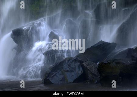 Phnom Kulen Wasserfall, Phnom Kulen Nationalpark, Kambodscha. Stockfoto