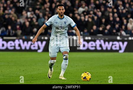 London, Großbritannien. Februar 2024. Lloyd Kelly (Bournemouth) während des Spiels West Ham gegen AFC Bournemouth Premier League im London Stadium Stratford. Dieses Bild ist NUR für REDAKTIONELLE ZWECKE bestimmt. Für jede andere Verwendung ist eine Lizenz von Football DataCo erforderlich. Quelle: MARTIN DALTON/Alamy Live News Stockfoto