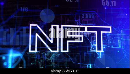 Bild des nft-Textes über der Datenverarbeitung auf schwarzem Hintergrund Stockfoto