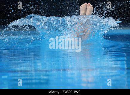 Doha, Katar. Februar 2024. Mariam Shanidze aus Georgien tritt während des 1-m-Sprungbretts der Frauen bei den Aquatics World Championships 2024 in Doha, Katar, am 2. Februar 2024 an. Quelle: Luo Yuan/Xinhua/Alamy Live News Stockfoto