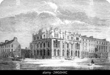 Die neue Town and County Bank, Aberdeen, 1862. Dieses Gebäude für die Aberdeen Town and County Banking Company (nach einem Entwurf von Mr. James Matthews, Aberdeen) befindet sich an der Ecke Union Street und St. Nicholas-Straße, und hat somit zwei Fronten. Das Äußere ist aus fein gekleidetem blauem Granit, mit Ausnahme der Säulen und Bogenleisten der Haupteingangstür und der drei Kampffenster im ersten Stock, die aus poliertem rotem Granit sind. Die korinthischen Kapitelle der Pilaster an beiden Fronten sind denen des Tempels des Jupiterstators in Rom nachempfunden und wunderschön in Grau geschnitten Stockfoto