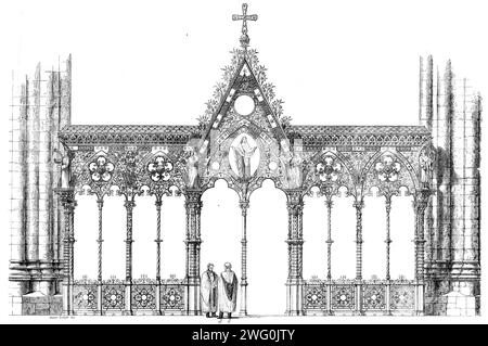 The International Exhibition: Hereford Screen, entworfen von G. G. Scott, R.A., hergestellt von Skidmore's Art-Manufacturers' Company, Coventry, 1862. „Dieses Werk... die größte und triumphierendste Leistung der modernen Architekturkunst... das größte Kunstwerk aus Metall, von dem wir wissen... veranschaulicht in angemessener Weise die glorreichste Szene, die jemals auf dieser Erde gespielt wurde - die Himmelfahrt unseres Herrn... auf jeder Seite sind Engel... die Dreifaltigkeit wird durch drei kreisförmige Räume symbolisiert; und alles ist das Kreuz... die Kapitelle sind aus Blech geformt, die durch die Hammerspitze in Form gebracht werden. Stockfoto