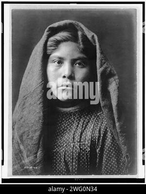 Czele Marie (Schulmädchen), 1907. Kopf-und-Schultern-Porträt von Pima Girl. Stockfoto