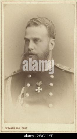 Großherzog Aleksei Aleksandrowitsch, Kopf-und-Schultern-Porträt, nach links gerichtet, zwischen 1870 und 1880. Stockfoto