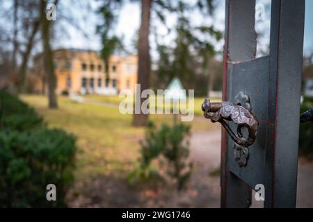 Berlin Grunewald, Villa Harteneck, Douglasstraße - 02.02.2024 Berlin Grunewald *** Berlin Grunewald, Villa Harteneck, Douglasstraße 02 02 2024 Berlin Grunewald Stockfoto