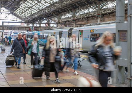 Preston Railway Station in Lancashire, England Hauptstrecke der West Coast Main Line, die von Avanti TransPennineExpress, Großbritannien, bedient wird Stockfoto