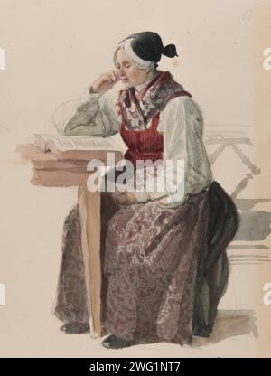 Frau im Kirchenkleid, Ljusdahl, 1840. Eine Frau in voller Figur, die mit einem Buch an einem Tisch sitzt. Stockfoto