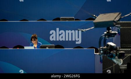 Doha, Katar. Februar 2024. Beamte bei der 21. Aquatikweltmeisterschaft im Aspire Dome in Doha (Katar), 02. Februar 2024. Quelle: Insidefoto di andrea staccioli/Alamy Live News Stockfoto