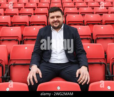 Barnsley ernennt Mladen Sormaz zum Sportdirektor in Oakwell, Barnsley, Großbritannien, 2. Februar 2024 (Foto: Mark Cosgrove/News Images) Stockfoto