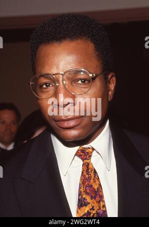 **DATEIFOTO** Carl Weathers ist verstorben** Carl Weathers April 1991 Credit: Ralph Dominguez/MediaPunch Stockfoto