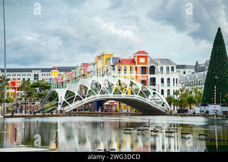 Farbenfrohe Gebäude in der Stadt Grand World Phu Quoc Island Vietnam Stockfoto