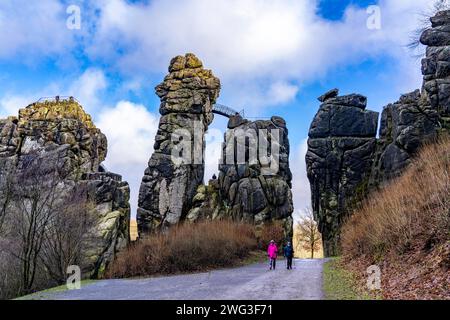 Die Externsteine, eine Sandstein Felsformtation, im Teutoburger Wald, bei Horn-Bad Meinberg, Kreis Lippe, NRW, Deutschland, Externsteine *** die Externsteine, eine Sandsteinformation, im Teutoburger Wald, bei Horn Bad Meinberg, Bezirk Lippe, NRW, Deutschland, Externsteine Stockfoto