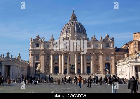 Die Basilika Sankt Peter im Vatikan San Pietro im Vaticano ist die Memorialkirche des Apostels Simon Petrus. Petersdom *** die Basilika St. Peter im Vatikan San Pietro im Vatikan ist die Gedenkkirche des Apostels Simon Peter St. Basilika Peters Stockfoto