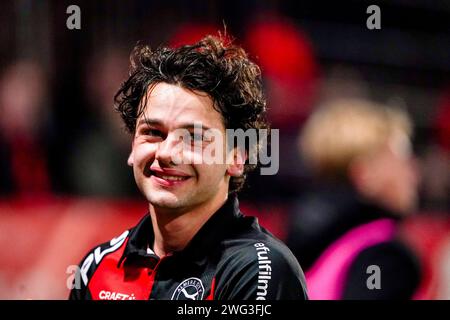 Almere, Niederlande. Februar 2024. ALMERE, NIEDERLANDE - 2. FEBRUAR: Jochem Ritmeester van de Kamp von Almere City FC lächelt während des niederländischen Eredivisie-Spiels zwischen Almere City FC und Excelsior Rotterdam im Yanmar Stadion am 2. Februar 2024 in Almere, Niederlande. (Foto von Andre Weening/Orange Pictures) Credit: dpa/Alamy Live News Stockfoto