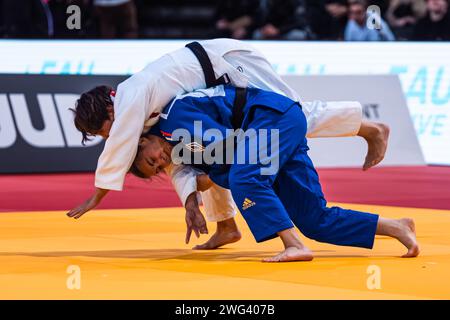 Faiza MOKDAR (FRA) siegreicher Zug gegen Christa DEGUCHI (CAN), Finale der Frauen -57Kg, während des Paris Grand Slam 2024, IJF Judo am 2. Februar 2024 in der Accor Arena in Paris, Frankreich Stockfoto