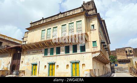 Außenansicht von Shri Pushkar thalia Haveli, Mandawa, Jhunjhunu, Rajasthan, Indien. Stockfoto