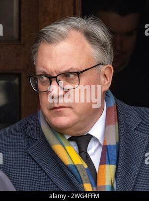 Zu den Trauer der Labour Party gehörten unter anderem Ed Balls Ed Milliband und Peter Mandelson PIC gavin rodgers/pixel8000 2.2.24 Stockfoto