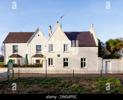 Skylark Café in der Dorlcote Road am Wandsworth Common, einem großen öffentlichen Gemeindegebiet in Wandsworth, Südwesten Londons, England, das an einem sonnigen Wintertag zu sehen ist Stockfoto