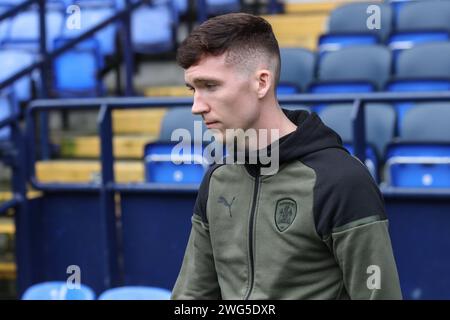 Bolton, Großbritannien. Februar 2024. Conor Grant of Barnsley kommt während des Spiels der Sky Bet League 1 Bolton Wanderers gegen Barnsley am 3. Februar 2024 im Toughsheet Community Stadium, Bolton, Vereinigtes Königreich (Foto: Alfie Cosgrove/News Images) in Bolton, Vereinigtes Königreich am 3. Februar 2024. (Foto: Alfie Cosgrove/News Images/SIPA USA) Credit: SIPA USA/Alamy Live News Stockfoto