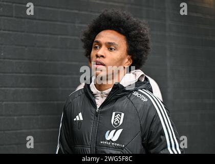 Burnley, Großbritannien. Februar 2024. Willian of Fulham kommt vor dem Spiel, während des Premier League-Spiels Burnley gegen Fulham am 3. Februar 2024 in Burnley, Großbritannien, am 3. Februar 2024. (Foto: Cody Froggatt/News Images/SIPA USA) Credit: SIPA USA/Alamy Live News Stockfoto