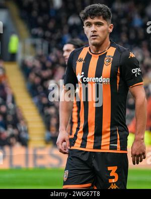 RUMPF, GROSSBRITANNIEN. Februar 2024. EFL Championship Football League: Hull City AFC gegen Millwall FC. Ryan Giles von Hull City Credit Paul Whitehurst/Alamy Live News Stockfoto