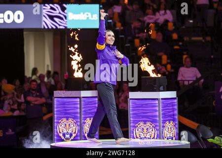 Baton Rouge, LA, USA. Februar 2024. Alexis Jeffrey von LSU wird vor der NCAA Gymnastik-Aktion zwischen den Arkansas Razorbacks und den LSU Tigers im Pete Maravich Assembly Center in Baton Rouge, LA, vorgestellt. Jonathan Mailhes/CSM/Alamy Live News Stockfoto