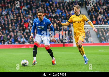 Glasgow, Großbritannien. Februar 2024. Rangers FC spielt Livingston FC im Ibrox Stadium, dem Heimstadion der Rangers, in einem Cinch Scottish Premiership-Spiel. Die Rangers sind derzeit 2. In der Liga, 5 Punkte hinter Celtic und Livingston FC liegen mit nur 13 Punkten am unteren Ende der Liga. Quelle: Findlay/Alamy Live News Stockfoto