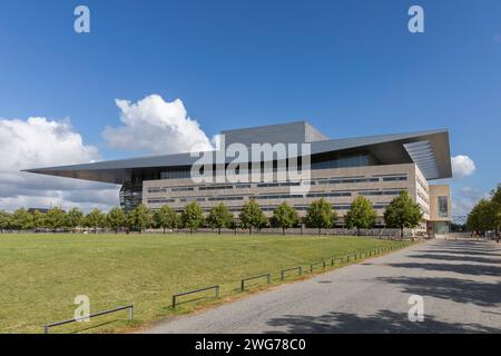 Opernhaus in Kopenhagen, die Königliche Oper auf der Insel Holmen von Kopenhagen ist die dänische Nationaloper und eine der modernst Stockfoto